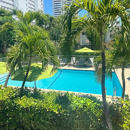 迈阿密海滩皇家公园酒店 外观 照片